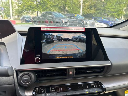 New 2026 Toyota Prius XLE FWD image 18