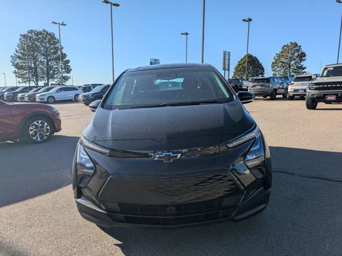 Used 2023 Chevrolet Bolt LT w/ Driver Confidence Package FWD image 2