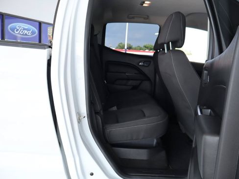 Used 2018 Chevrolet Colorado LT w/ LT Convenience Package RWD image 33