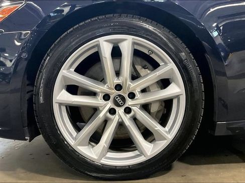 Used 2023 Audi A7 Prestige w/ Luxury Package AWD/4WD image 9