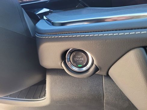 New 2026 Chevrolet Suburban Premier w/ Sun And Tow Package image 36