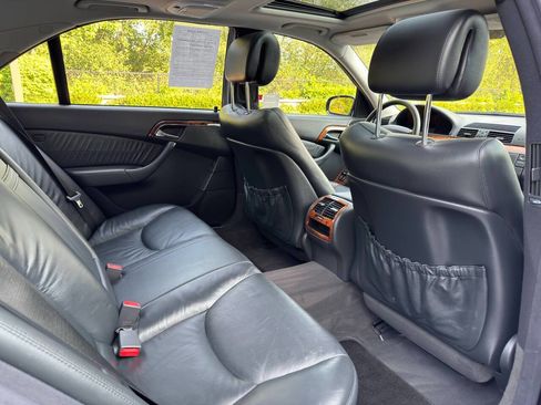 Used 2004 Mercedes-Benz S 500 4MATIC image 21