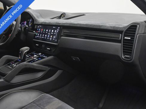 Used 2023 Porsche Cayenne Turbo GT image 20