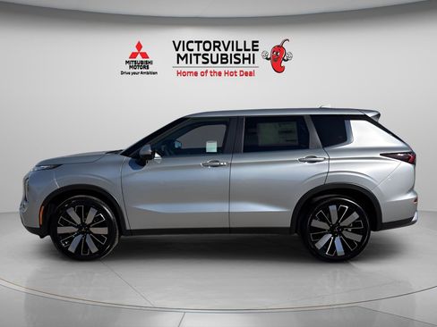 New 2026 Mitsubishi Outlander SE FWD image 6