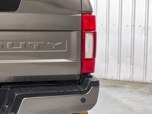 Used 2020 Ford F250 Lariat w/ Tremor Off-Road Package AWD/4WD image 52