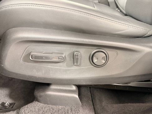 Certified 2025 Honda CR-V EX-L image 13