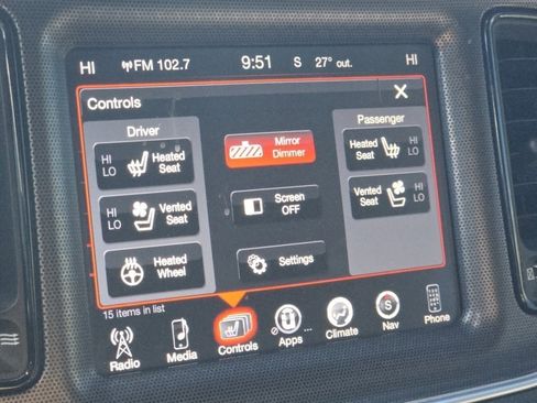 Used 2015 Dodge Challenger R/T Scat Pack w/ Leather Interior Group image 9