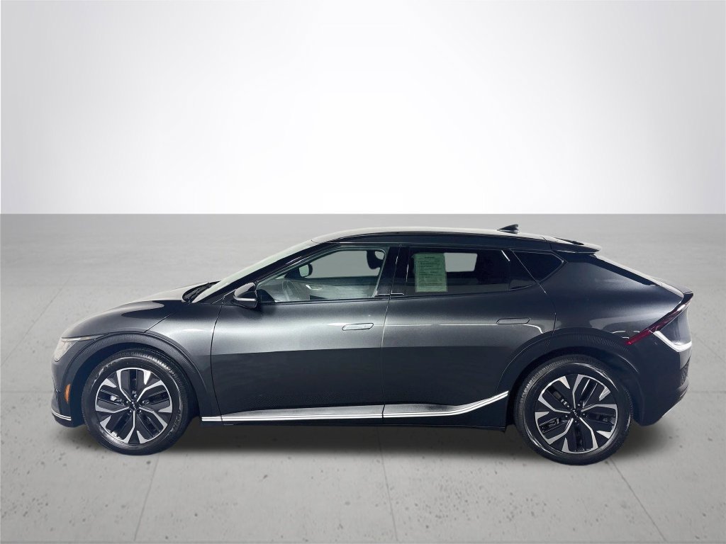 Used 2024 Kia EV6 Light AWD/4WD image 9