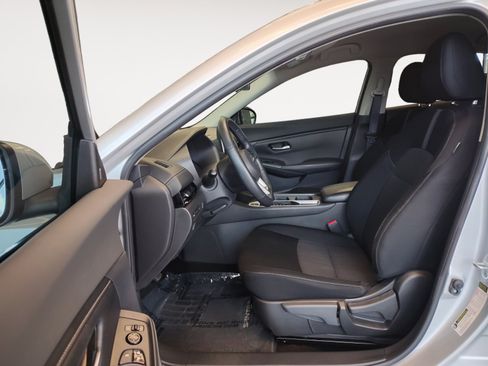Used 2022 Nissan Sentra SV w/ All-Weather Package FWD image 22