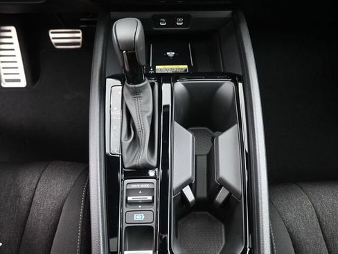 Used 2025 Honda Accord Sport image 4