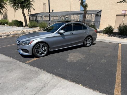 Used 2015 Mercedes-Benz C 300 4MATIC Sedan image 11