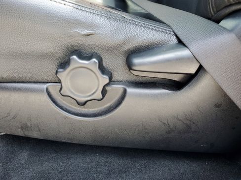 Used 2016 Toyota Tacoma 2WD Double Cab image 17