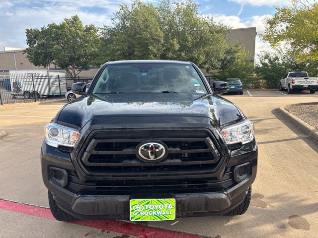 Used 2022 Toyota Tacoma SR w/ SR Convenience Package RWD image 2