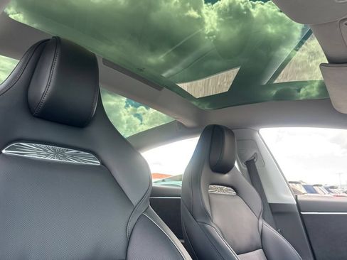 Used 2025 Tesla Model 3 Performance AWD/4WD image 15