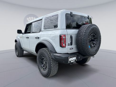 New 2026 Ford Bronco Badlands image 4