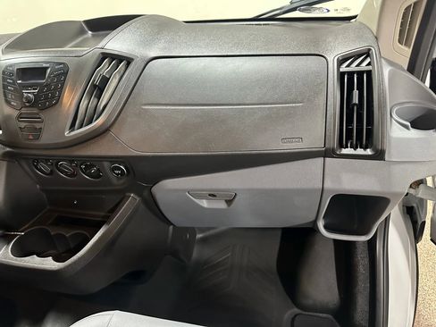 Used 2019 Ford Transit 150 XL image 39