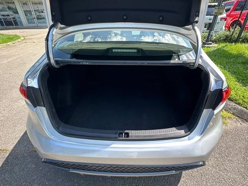 Used 2020 Toyota Corolla SE FWD image 9