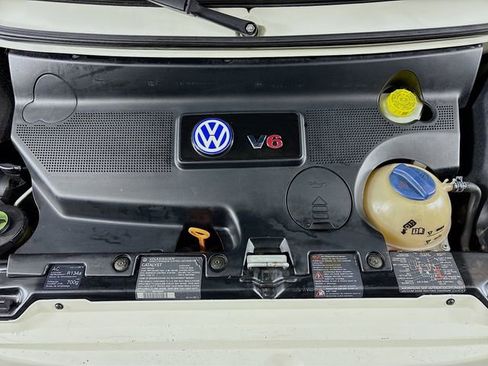Used 2001 Volkswagen Eurovan MV image 29