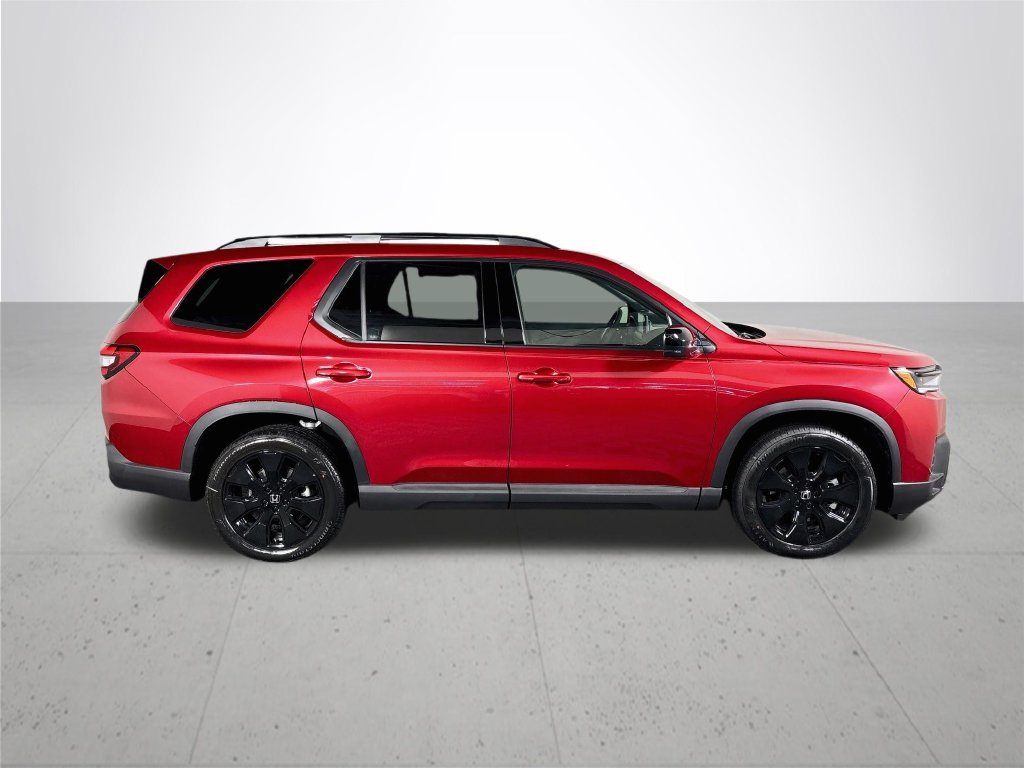 New 2026 Honda Pilot Black Edition image 5