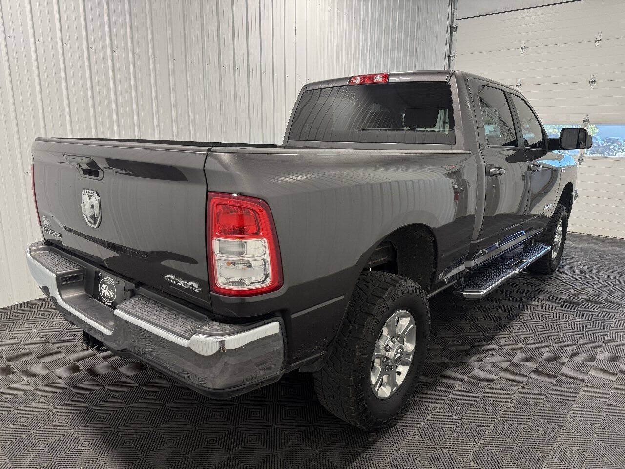Used 2020 RAM 2500 Big Horn w/ Level 1 Equipment Group AWD/4WD image 3