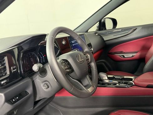 Used 2024 Lexus NX 250 FWD image 20
