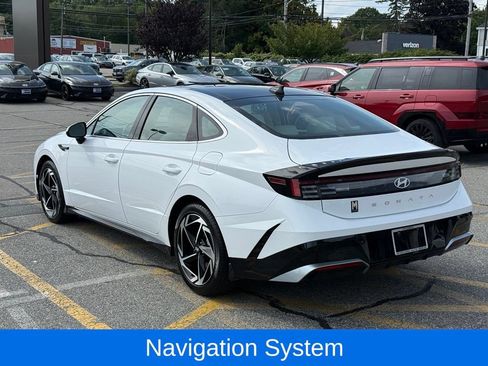 Used 2025 Hyundai Sonata SEL FWD image 3