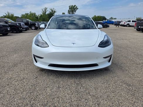 Used 2021 Tesla Model 3 Long Range AWD/4WD image 2