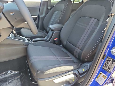 Used 2026 Hyundai Venue SEL FWD image 16