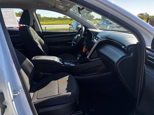 Used 2024 Hyundai Tucson SE AWD/4WD image 46