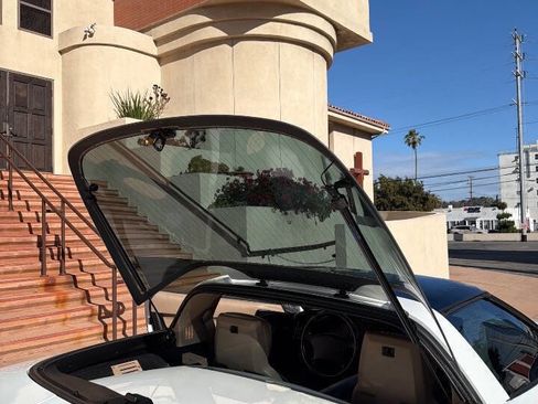 Used 1992 Chevrolet Corvette Coupe image 24