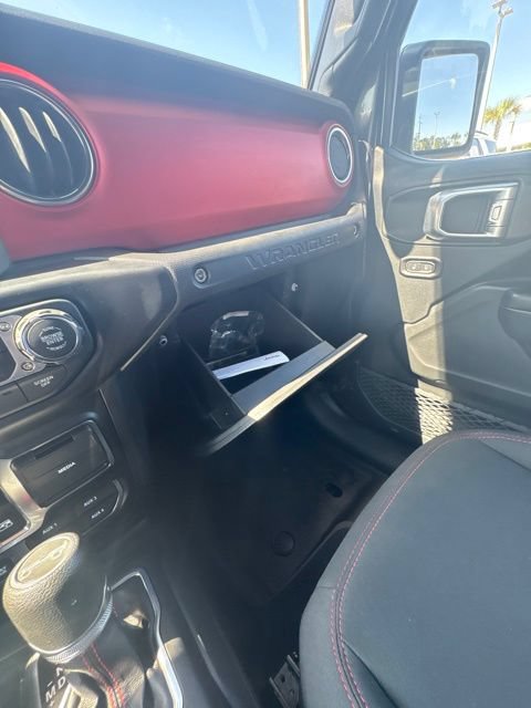 Used 2019 Jeep Wrangler Rubicon AWD/4WD image 35