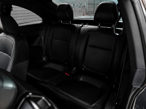 Used 2018 Volkswagen Beetle 2.0T S FWD image 40