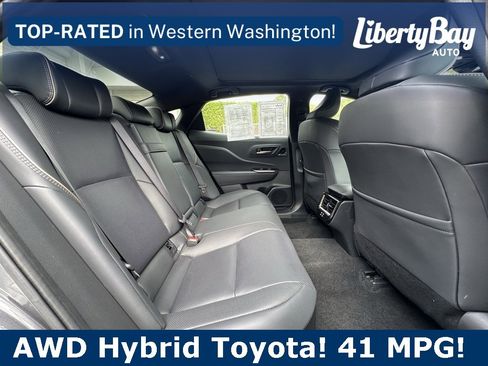 Used 2024 Toyota Crown Limited image 17