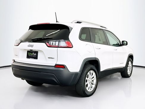 Used 2020 Jeep Cherokee Latitude w/ Cold Weather Group image 9