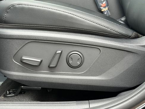 New 2026 Kia Sportage EX image 12