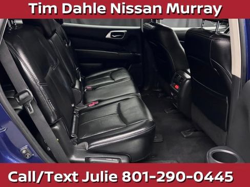 Used 2020 Nissan Pathfinder SL AWD/4WD image 8