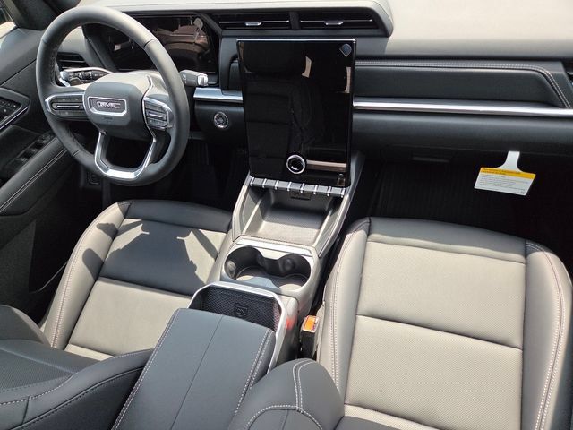 New 2027 GMC Terrain Elevation w/ Elevation Premium Package AWD/4WD image 24