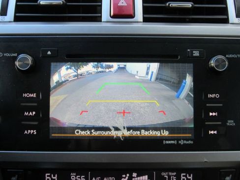 Used 2016 Subaru Outback 2.5i Limited image 10