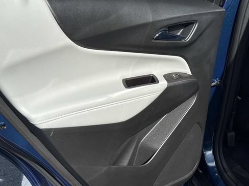 Used 2021 Chevrolet Equinox Premier FWD image 12