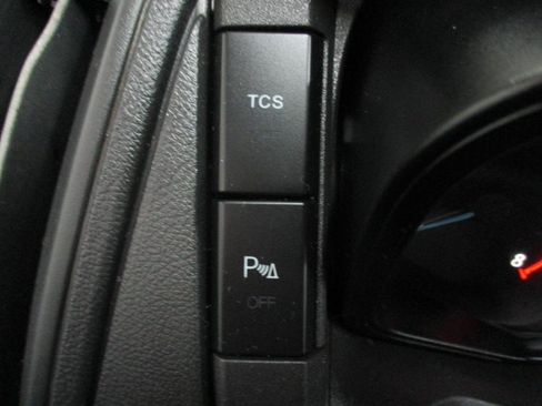 Used 2018 Ford Transit 150 XLT image 24