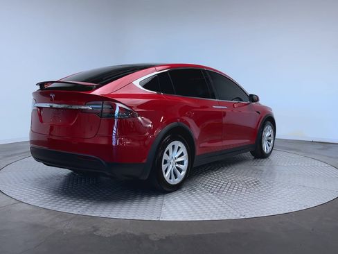Used 2021 Tesla Model X Long Range AWD/4WD image 8