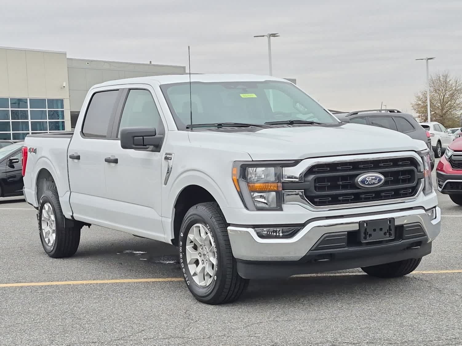 Used 2023 Ford F150 XLT AWD/4WD image 2
