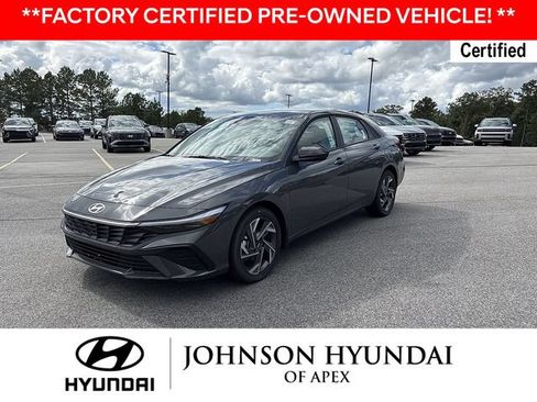 Used 2025 Hyundai Elantra Sport FWD image 1