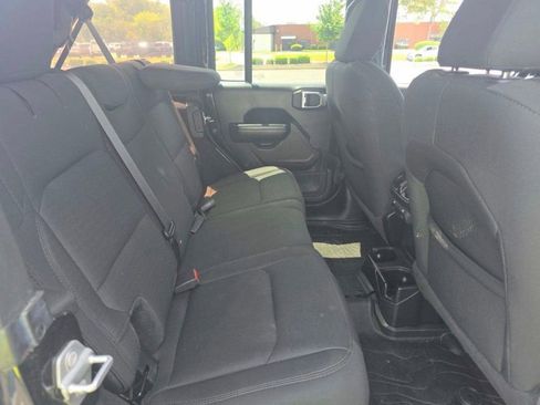 Used 2021 Jeep Wrangler Unlimited Sport AWD/4WD image 7