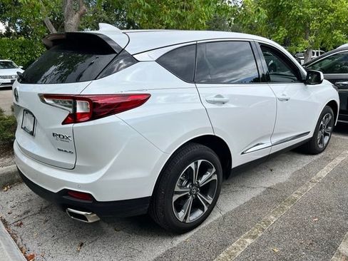 Used 2025 Acura RDX SH-AWD w/ Technology Package image 4
