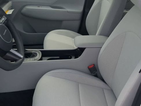 New 2026 Hyundai Kona SE FWD image 16
