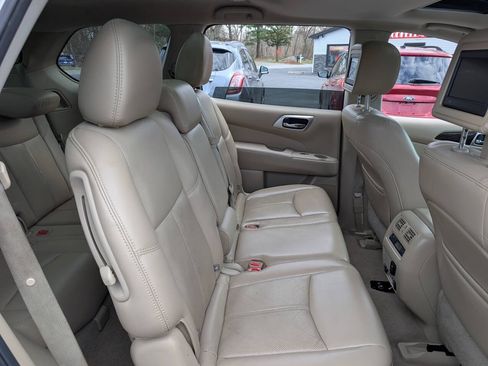 Used 2014 Nissan Pathfinder Platinum w/ Platinum Premium Package AWD/4WD image 15