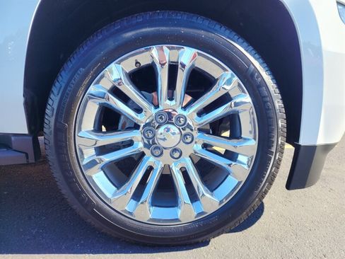 Used 2019 Chevrolet Tahoe LS image 18