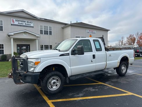Used 2012 Ford F350 XL w/ Skid Plate Pkg image 2