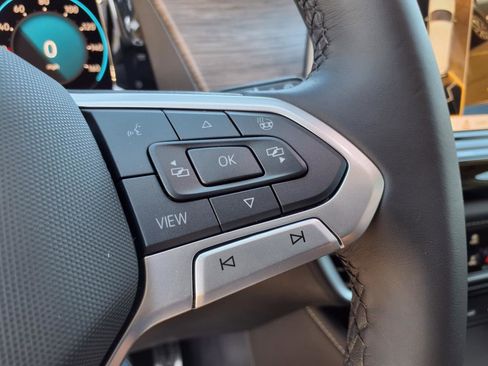 New 2025 Volkswagen Atlas SEL Premium R-Line image 20